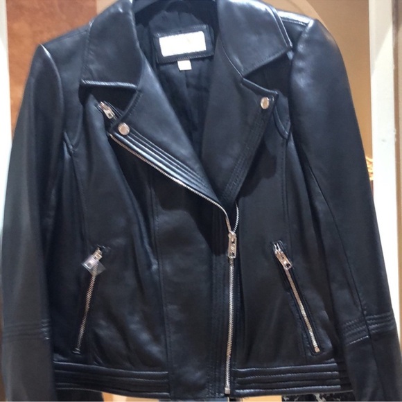 Michael Kors Black Soft Leather Moto Jacket size Large worn once EUC - Picture 3 of 7